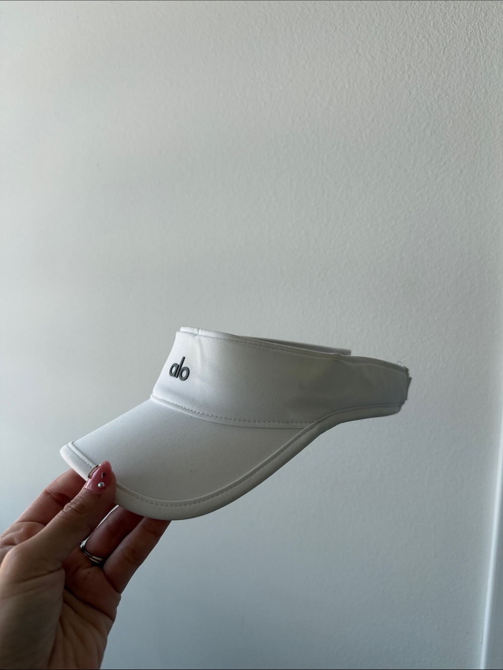 Alo White eclipse Visor - Picture 2 of 6